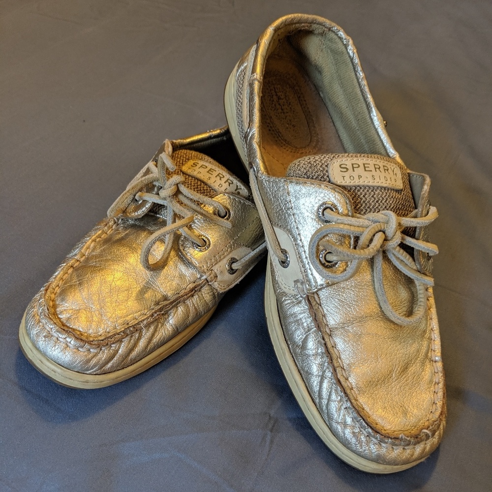 Sperry Gold Boat Shoes sz 8.5